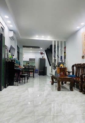 Nhà 2 tầng Lâm Văn Bền Quận 7. Gần Cư xá ngân hàng. 5*28, 11,5 tỷ.