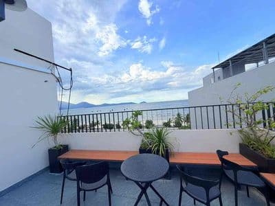 Căn hộ 1 phòng ngủ view biển – nguyễn tất thành