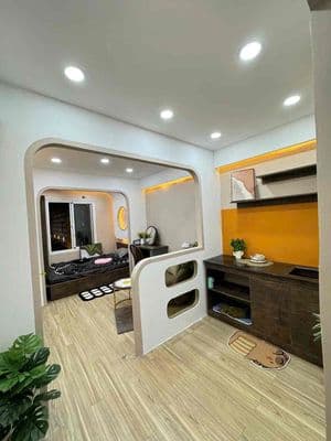 1pn tách bếp cửa sổ vị trí trung tâm gần trường đại học
