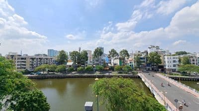 Cho thuê mb kinh doanh nail, cafe, trà sữa mặt tiền trường sa q3