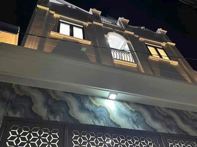 Bán nhà 3 lầu đúc BTCT 5pn cách M Tiền Bông Sao vô nhà 1 căn p5 Q8 cũ