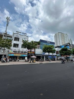 Kẹt NH bán gấp mặt tiền Phạm Hùng,P9,Q8,chính chủ,5.5x17m,KD ngay,16ty