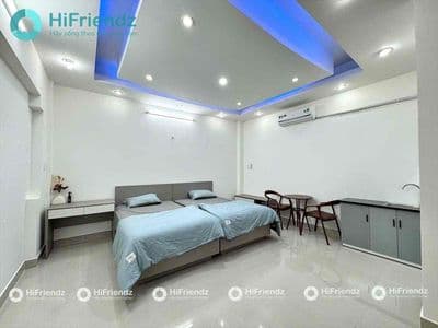 Sát ĐH Bách Khoa_Studio 2 giường_Full NT_Free xe_Ra vào vân tay
