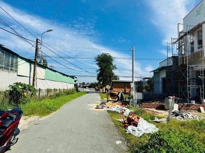 Đất Ngộp bán gấp 200m2 MT Trần Văn Chẩm Ql 22 300m giá 850tr