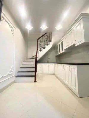 Cho thuê nr tại đống đa ,30m2x3,3pn,2wc,ở gđ hoặc nhóm bạn
