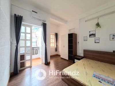 Trống Sẵn Phòng Studio Tách Bếp - Ban Công - Đi Bộ Qua HUIT - AEON