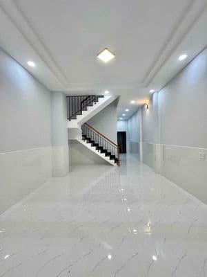 Cho thuê nhà đẹp mới Ton đường Bình Trị Đông. BTân