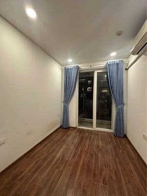 Cho thuê C/c hoa sen Lạc Long Quân, Q11-2PN-76m2- ko nt- giá 9 Tr/th