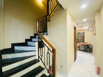 Nhà trần hưng đạo q1 - ô tô đỗ cửa - vừa ở vừa kinh doanh