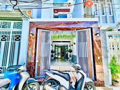 Nhà 1 Trệt 3 Lầu 4PN 4x25m Hẻm Xe Hơi Phú Thuận Quận 7
