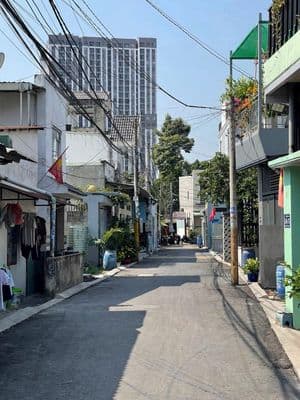 Chính chủ cần bán đất ở đông hoà. dt 148,1m. dân cư đông.gần trường
