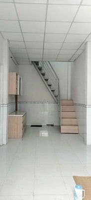 Nhà liên khu 4-5 ( 4x10M ) 1 lầu - 1 phòng