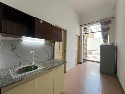 2PN - Balcon - Full Nội Thất - Ngay Tô Hiến Thành Quận 10