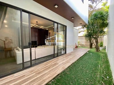 Cho thuê villa sân vườn mặt tiền nam việt á