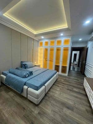 Nhà nguyên căn đường 10m giá 16 triệu