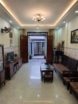 Bán nhà 55m2, hẻm đường Huỳnh Thị Hai, 1 lầu.