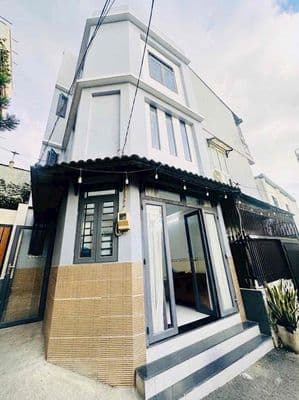 Căn góc gần Vincom võ văn ngân Thủ Đức, nhà đẹp 3 Tầng BTCT, chỉ 4 TỶ