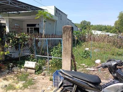tôi chính chủ cần tiền bán đất ạ , ai có thiện chí vui lòng lien hệ ạ