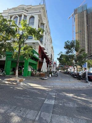 Cho thuê mặt bằng phạm văn đồng, gần hồ nghinh