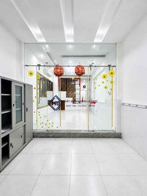 Nhà 3 lầu 4x25 mặt tiền nhánh gần bia Tiger có MÁY LẠNH