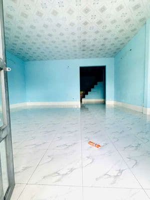 cho thuê nhà vừa ở vừa làm kho dt lớn tân hạnh gần ngã tư bình trị