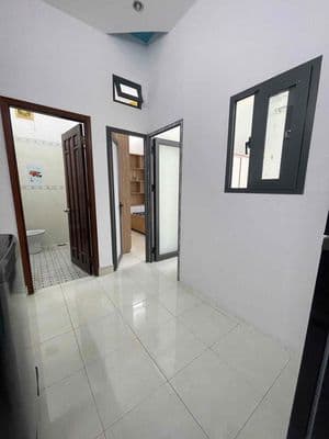 Căn 2PN Full Nội Thất Máy Giặt Riêng Đi Bộ Qua Văn Lang CS3 P13 BT