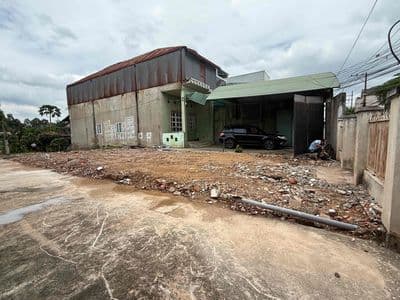nhà chính chủ mot lau đuong xe coterne