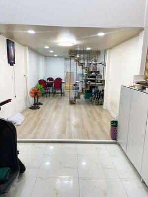 Huỳnh Văn Chính. Tân Phú (2pn, 2wc) hẻm xe hơi.Dtsd 80m2