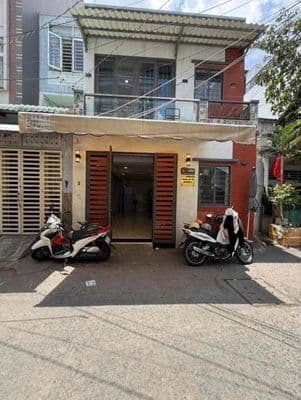 Bán nhà 2 tầng (6.3 x 14m) Âu Dương Lân P3. Q8