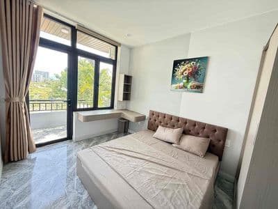 Căn hộ đầy đủ nội thất cạnh Đại học FPt