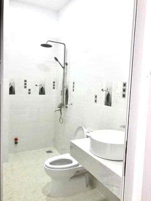 Cho thuê nhà hẻm xe tải tô hiến thành, quận 10