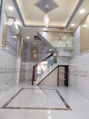 Cho thuê nhà nguyên hẻm 1135 Quận 7 có nội thất máy lạnh