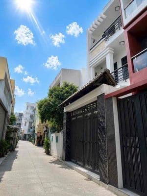 Bán nhà 4 tầng, 4pn 4wc. lộ giới 6m. 6,7 tỷ