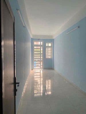 Mặt Tiền Trường Sa Quận 3, 5PN 3WC - cho cải tạo làm CHDV
