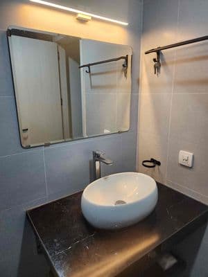 mặt tiền 246m2, thich hop cho văn phòng, mam non