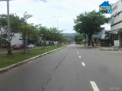 Cho thuê xưởng dt240m2 ngang 11m đường Chu Huy Mân