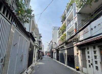 Nhà Phan Huy Ích - 61m² - hẻm xe tải thông - Sát Mặt tiền .