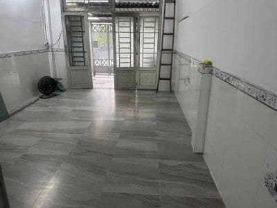 cho thuê nhà cấp 4 mặt tiền đường 49 , hiệp bình thủ đức