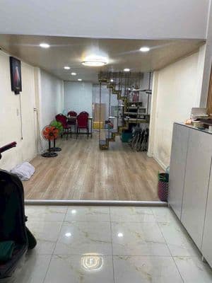 NHÀ MỚI ĐẸP(3,5X12M) HUỲNH VĂN CHÍNH lửng 2PN sẳn máy lạnh
