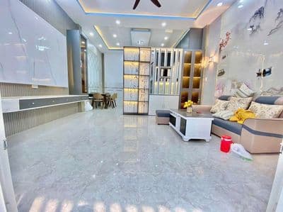 nhà sổ hồng dsh 5x11m 1 lầu 3pn hẻm xe hơi 2.95 tỷ