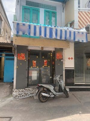 Bán nhà nhỏ xinh Lạc long Quân Q11, 2,6 tỷ