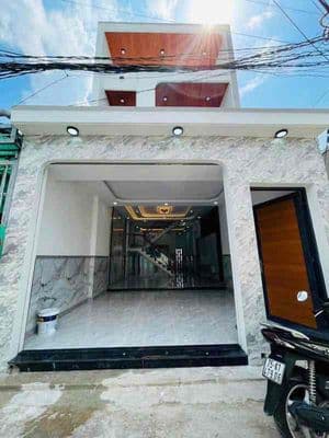Bán nhà Long Bình Tân đường 7 chổ sát đường Nguyễn Văn Tỏ thương lương
