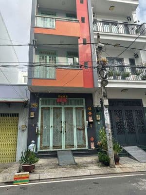 Nhà 4x16 , trệt 3 lầu đường số Khu Bình Phú quận 6