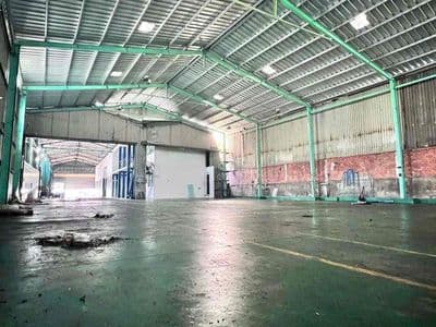 Kho xưởng nền êpoxy ngay bến xe an sương , ql1a 380m2 đường công 40f