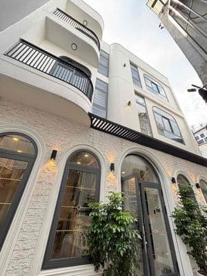 Bán nhà mặt phố trần quốc toản