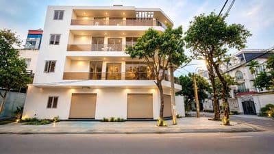Có thang máy nhà mới 100% góc 2 mt khu ao sen – kế aeon