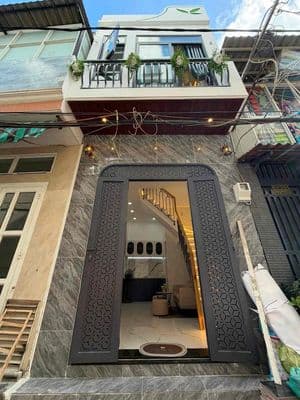 Hàng ngợp gò vấp 3.55 tỷ hẻm 1 trục xe hơi tới cửa!