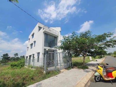 Nhà Phố Làng Sen