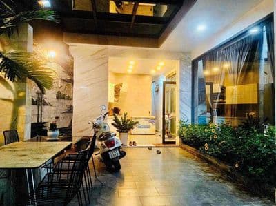Cho thuê biệt thự 3 tầng mặt tiền #ĐỖ #NHUẬN