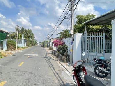 790tr anh chị có thể sở hữu 1 căn nhà ở ven thành phố Hồ Chí Minh